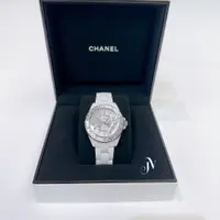 在飛比找蝦皮購物優惠-Chanel 白陶瓷白錶盤印經典象徵12點鑽38mm J12