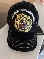 NEW TRUE RELIGION MEN'S TIGER GRAPHIC LOGO ADJUSTABLE BLACK HAT CAP $59