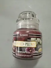 YANKEE CANDLE Black Label SUGARED PLUMS SMALL CANDLE 3.7 Oz Jar Unused Holidays