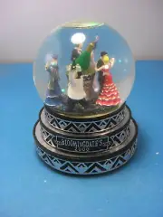 Bloomingdale's Millenium 2000 Musical Snowglobe New Year's Eve