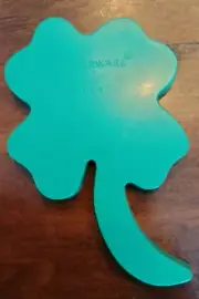 TUPPERWARE St Patricks Day Shamrock Four Leaf Clover Cookie Cutter Teal New