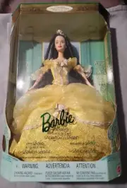 Barbie as Belle in Beauty and the Beast Collector Edition 1999 #24673 NIB
