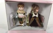 New in Box 2005 Madame Alexander Doll Robin Hood and Maid Marion 42555 NRFB NIB