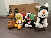 WB XMAS Bean Bag :Bugs Snowman, Slyvester Santa, Tweety Santa,Scooby Doo Antler