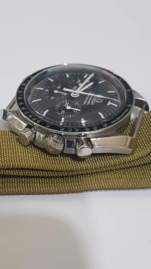 OMEGA 歐米茄 Speedmaster 超霸 登月(1861)三眼計時機械錶