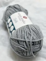 1 Skein Stitch Studio by Nicole BELLE Yarn Smoky Grey