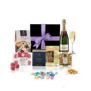 NNEDSZ Easter & Champagne Gift Hamper