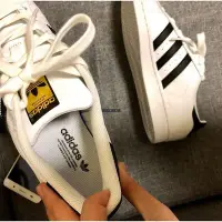 在飛比找Yahoo!奇摩拍賣優惠-【正品】Adidas Originals Superstar