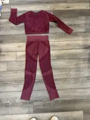 NWT Women Seamless Stylish Maroon Activewear Set Long Sleeve Sz M