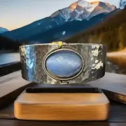 Brighton BLUE MOON Hinged Magnetic Bangle Bracelet MSRP $168 NWT JF0035