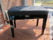 NEW LUXURY ADJUSTABLE PIANO / KEYBOARD BENCH STOOL PU LEATHER SEAT AP-5102