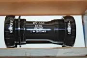 YST External Threaded Bottom Bracket 68-73mm BB-302 for MTB Touring Road Gravel