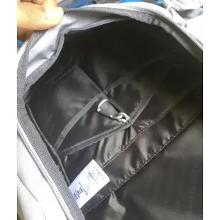 jansport HATCHET 多格層 電腦隔層後背包