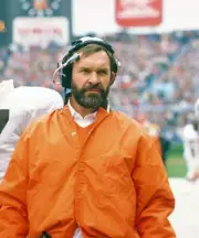 Offensive line coach Howard Mudd Cleveland Browns looks on from th- Old Photo