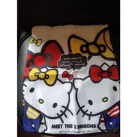 在飛比找蝦皮購物優惠-Hello Kitty 白色束口後背包