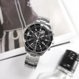 CITIZEN / VO10-6771F / 光動能 三眼計時 日期 日本機芯 防水100米 不鏽鋼手錶 黑色 41mm