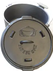 PREMIUM pre-seasoned 9 quart Cast Iron Camp Oven - Ranger Nick - limited edition