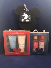 Disney Mickey Minnie & Friends Bath Fun Summer Camp Vacation Travel Disneyland