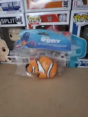DISNEY PIXAR FINDING DORY BATH SQUIRTER MARLIN