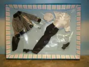2010 KEN DOLL CONVENTION YACHTSMAN FASHION GIFT SET *NEW*