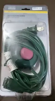 9' 16/2 3 Outlet Green Indoor Extension Cord On/Off Foot Switch