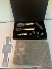 Laz Boy Wine & Cheese 9pc Serving Set Glass Board Stopper Corkscrew Knife PM