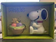 NIP Peanuts Snoopy & Woodstock Spring Easter Eggs Salt & Pepper Shakers