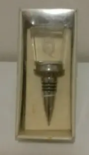 Cypress Laser Etched "Q' Monogram Wine Bottle Stopper