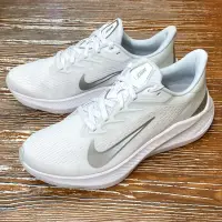 在飛比找蝦皮購物優惠-NIKE✨氣墊ZOOM AIR✨慢跑鞋 型號 CJ0302-