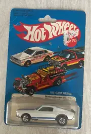 Hot Wheels Blackwall 7644 White Mustang Stocker Blue Card Blister Malaysia