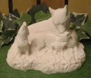 1668 Timber Wolf Pack With Baby Pup Latex Fiberglass Production Mold Concrete