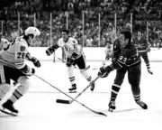 Bob Gainey Of The Montreal Canadiens 1970s Old Ice Hockey PHOTO 1