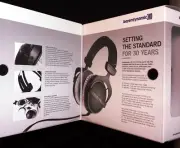 New Beyerdynamic DT 770 Pro 80 Ohm Closed Back Studio wired Germany Headphones
