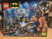 LEGO Super Heroes: Batcave Clayface Invasion (76122)