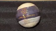 Bath & Body Works Cinnamon & Sandalwood Bath Bomb Fizzy With Shea Butter