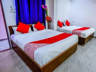 OYO Flagship 13585 Hotel Delight