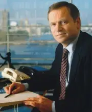 Jeffrey Archer Unsigned 10" x 8" Photo - English novelist and life peer *3