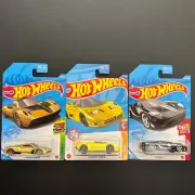 Hot Wheels '17 Ford GT, '94 Bugatti EB110 SS And Pagani Huayra Lot Of (3)