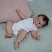 DSONE Lifelike Doll Full Silicone Vinyl Body Reborn Baby Girl Cute 20 inch Real Life Soft Silicone Newborn Baby Doll with Clothes