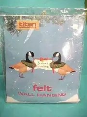 TITAN NEEDLECRAFT #778 FELT WALL HANGING KIT CHRISTMAS GEESE SEASON'S GREETINGS