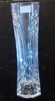 MIKASA Celebrations EMERALD BRILLIANCE Collection Glass Cut Crystal Vase 6"