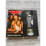 ．私人好貨．二手．VHS 錄影帶．早期 紙盒【女狼俱樂部 COYOTE UGLY】中古 匣式卡帶 錄放影音 電影影片 自