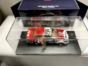 1/43 ACE HOLDEN COMMODORE 05 BROCK 1982 BATHURST WINNER + FIGURINE ENCORE ED