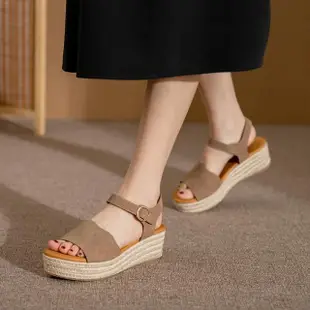 【DROM】坡跟涼鞋 厚底涼鞋/時尚歐美簡約設計草編厚底坡跟涼鞋(卡其)
