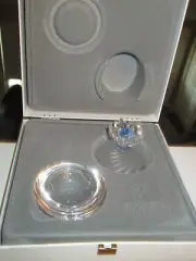 PRETTY VINTAGE SWAROVSKI CRYSTAL TRINKET BOX, NEW