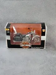 Harley Davidson 2001 FLSTS Heritage Springer Maisto Series 11 NEW 1:18 Scale VTG