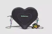 Dr. Martens x BT21 NAPPA_MICRO_HEART_BAG_BT21_BLACK AD116508 Limited 2025 Latest