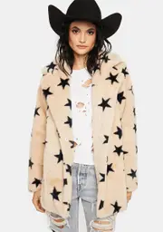 Deep Chats Fuzzy Coat