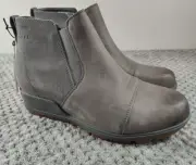 Sorel Evie Bootie Pull-On Ankle Boots for Ladies - Quarry/Gum - 11M