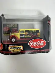 1999 COCA COLA MATCHBOX 1937 GMC PANEL VAN Halloween Holiday Vehicles #6